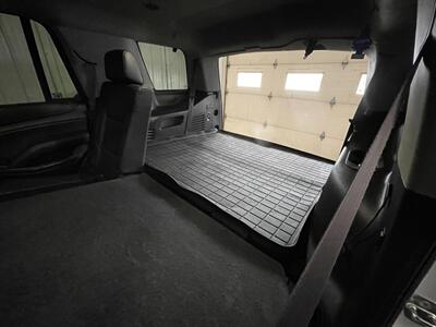 2017 GMC Yukon SLT   - Photo 18 - Saint Louis, MI 48880-9800