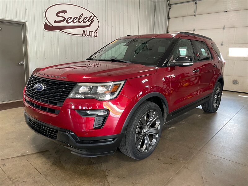 2018 Ford Explorer Sport   - Photo 1 - Saint Louis, MI 48880-9800