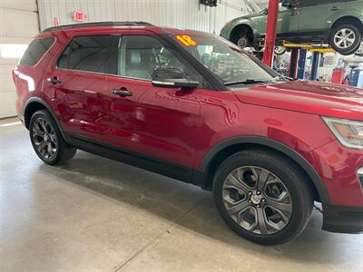 2018 Ford Explorer Sport - Photo 5 - Saint Louis, MI 48880-9800