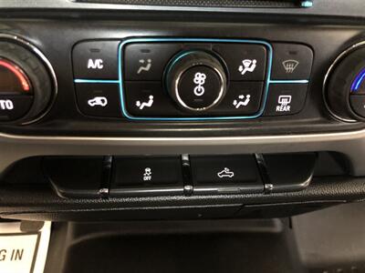 2017 GMC Sierra 1500 SLE   - Photo 23 - Saint Louis, MI 48880-9800