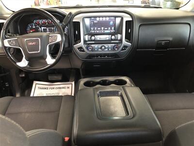 2017 GMC Sierra 1500 SLE   - Photo 13 - Saint Louis, MI 48880-9800