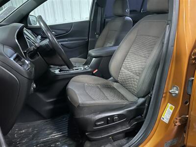 2018 Chevrolet Equinox LT   - Photo 15 - Saint Louis, MI 48880-9800