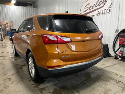 2018 Chevrolet Equinox LT   - Photo 3 - Saint Louis, MI 48880-9800