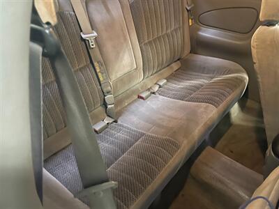 2003 Chevrolet Monte Carlo SS - Photo 18 - Saint Louis, MI 48880-9800