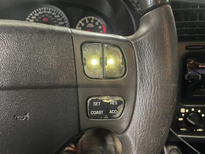 2003 Chevrolet Monte Carlo SS - Photo 12 - Saint Louis, MI 48880-9800