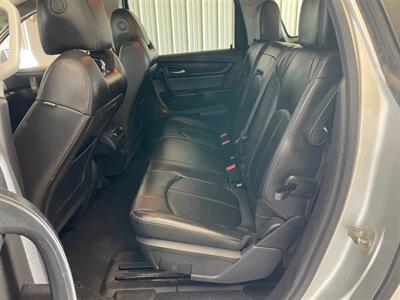 2015 Chevrolet Traverse LT - Photo 16 - Saint Louis, MI 48880-9800