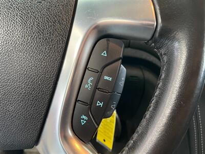 2015 Chevrolet Traverse LT - Photo 11 - Saint Louis, MI 48880-9800