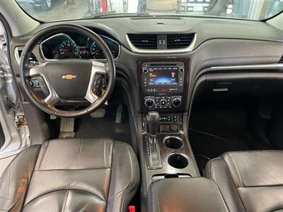 2015 Chevrolet Traverse LT - Photo 7 - Saint Louis, MI 48880-9800
