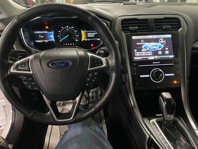 2016 Ford Fusion Titanium   - Photo 7 - Saint Louis, MI 48880-9800