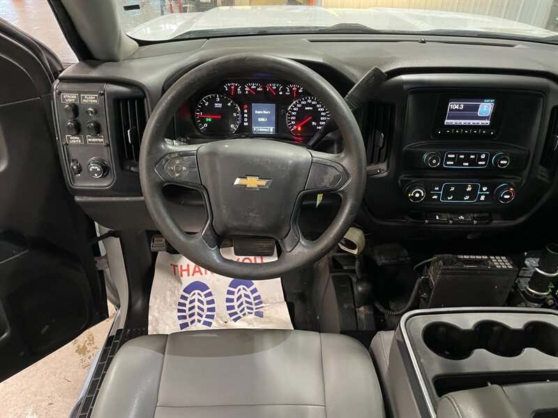 2014 Chevrolet Silverado 1500 Work Truck - Photo 8 - Saint Louis, MI 48880-9800