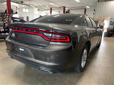 2019 Dodge Charger SXT   - Photo 6 - Saint Louis, MI 48880-9800