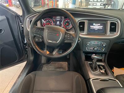 2019 Dodge Charger SXT   - Photo 8 - Saint Louis, MI 48880-9800