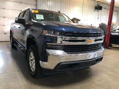 2020 Chevrolet Silverado 1500 LT   - Photo 4 - Saint Louis, MI 48880-9800