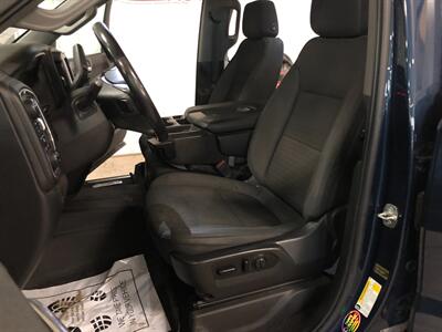 2020 Chevrolet Silverado 1500 LT   - Photo 15 - Saint Louis, MI 48880-9800