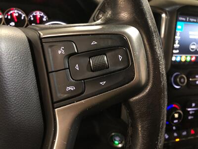 2020 Chevrolet Silverado 1500 LT   - Photo 11 - Saint Louis, MI 48880-9800