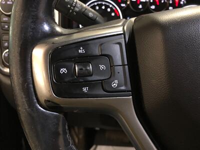 2020 Chevrolet Silverado 1500 LT   - Photo 10 - Saint Louis, MI 48880-9800