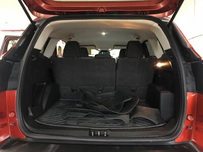 2019 Ford Escape SE - Photo 23 - Saint Louis, MI 48880-9800