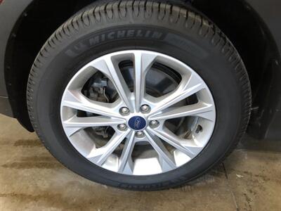 2019 Ford Escape SE - Photo 22 - Saint Louis, MI 48880-9800