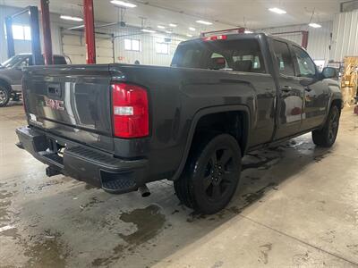 2017 GMC Sierra 1500 - Photo 5 - Saint Louis, MI 48880-9800