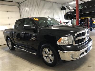 2019 RAM 1500 Classic Tradesman   - Photo 6 - Saint Louis, MI 48880-9800