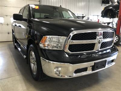 2019 RAM 1500 Classic Tradesman   - Photo 5 - Saint Louis, MI 48880-9800