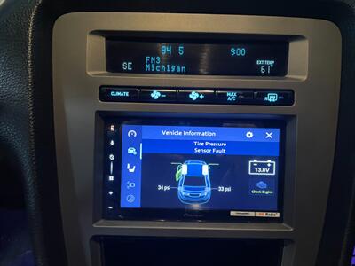 2014 Ford Mustang PREMIUM - Photo 12 - Saint Louis, MI 48880-9800