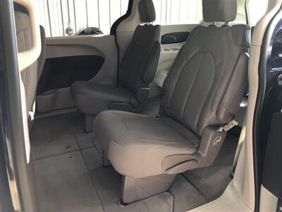 2020 Chrysler Voyager LX   - Photo 20 - Saint Louis, MI 48880-9800