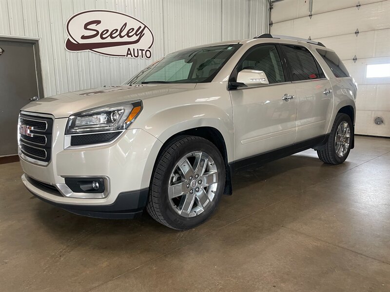 2017 GMC Acadia Limited   - Photo 1 - Saint Louis, MI 48880-9800