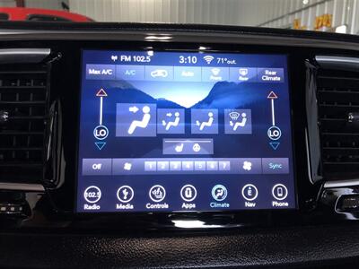 2018 Chrysler Pacifica Touring L Plus   - Photo 14 - Saint Louis, MI 48880-9800