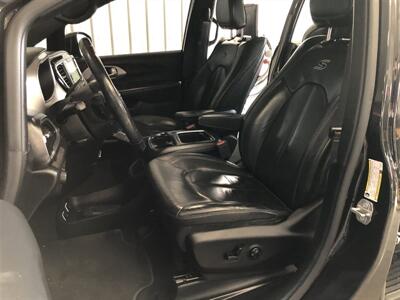 2018 Chrysler Pacifica Touring L Plus   - Photo 17 - Saint Louis, MI 48880-9800