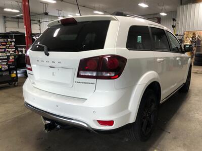 2020 Dodge Journey Crossroad   - Photo 6 - Saint Louis, MI 48880-9800