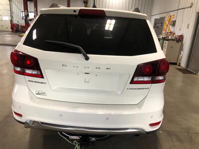 2020 Dodge Journey Crossroad   - Photo 7 - Saint Louis, MI 48880-9800