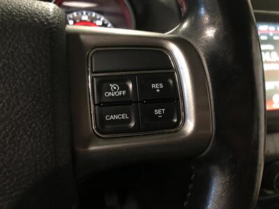 2020 Dodge Journey Crossroad   - Photo 12 - Saint Louis, MI 48880-9800