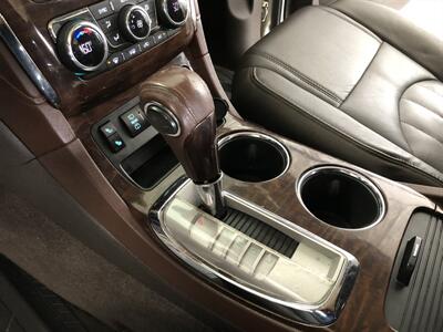 2014 Buick Enclave Leather   - Photo 12 - Saint Louis, MI 48880-9800