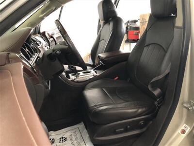 2014 Buick Enclave Leather   - Photo 16 - Saint Louis, MI 48880-9800