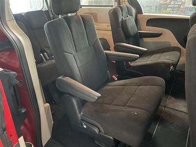 2013 Dodge Grand Caravan SE   - Photo 15 - Saint Louis, MI 48880-9800