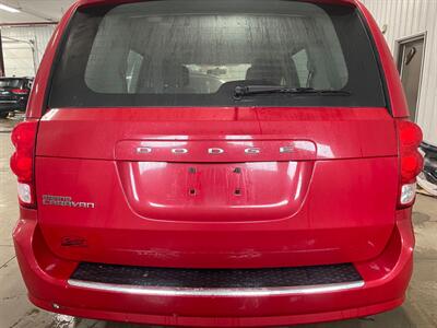2013 Dodge Grand Caravan SE   - Photo 23 - Saint Louis, MI 48880-9800