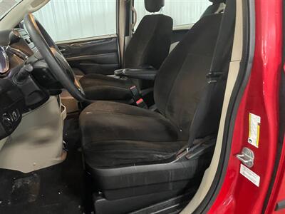 2013 Dodge Grand Caravan SE   - Photo 12 - Saint Louis, MI 48880-9800