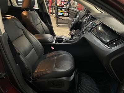 2010 Ford Taurus Limited   - Photo 17 - Saint Louis, MI 48880-9800