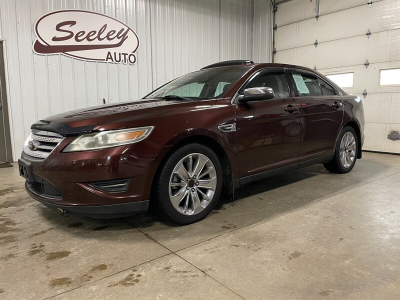 2010 Ford Taurus Limited's photo