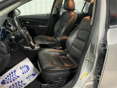 2012 Chevrolet Cruze LTZ - Photo 16 - Saint Louis, MI 48880-9800