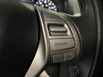 2014 Nissan Altima 2.5   - Photo 12 - Saint Louis, MI 48880-9800