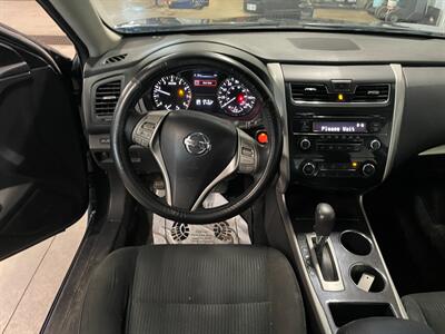 2014 Nissan Altima 2.5   - Photo 9 - Saint Louis, MI 48880-9800