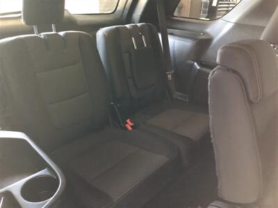 2017 Ford Explorer XLT   - Photo 17 - Saint Louis, MI 48880-9800