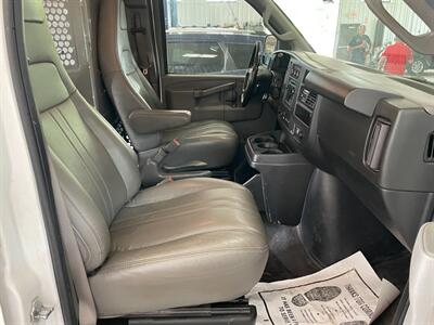 2019 Chevrolet Express 2500 - Photo 16 - Saint Louis, MI 48880-9800