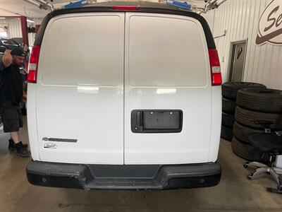 2019 Chevrolet Express 2500 - Photo 25 - Saint Louis, MI 48880-9800