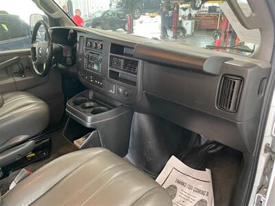 2019 Chevrolet Express 2500 - Photo 17 - Saint Louis, MI 48880-9800