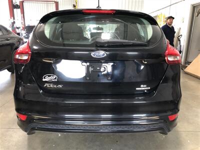 2016 Ford Focus SE   - Photo 23 - Saint Louis, MI 48880-9800