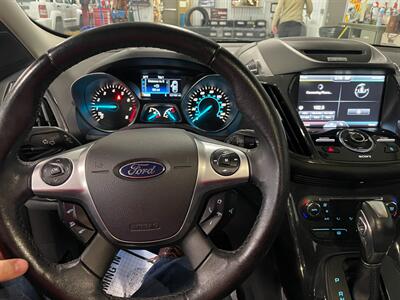 2014 Ford Escape Titanium   - Photo 7 - Saint Louis, MI 48880-9800
