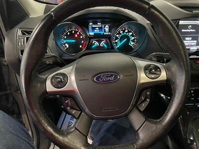 2014 Ford Escape Titanium   - Photo 8 - Saint Louis, MI 48880-9800